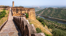 Jaigarh Fort